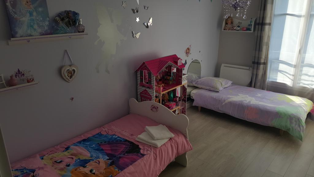 Air-Conditionned Villa, 5 Min To The Park - Disney Magical Homes, Paris 马尼库尔勒翁格尔 外观 照片