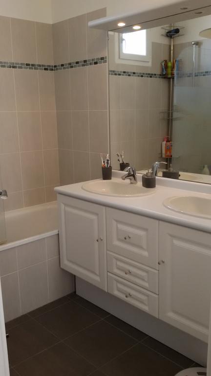 Air-Conditionned Villa, 5 Min To The Park - Disney Magical Homes, Paris 马尼库尔勒翁格尔 外观 照片
