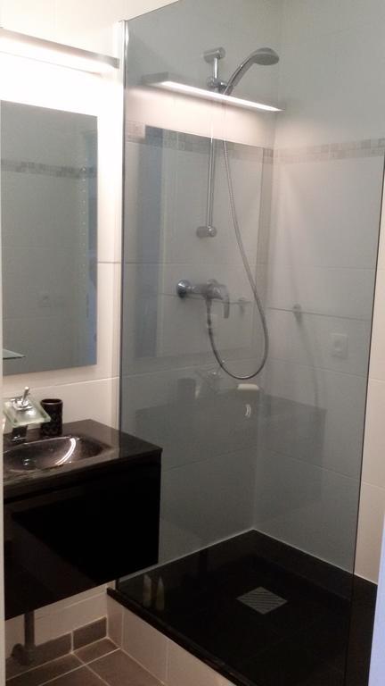 Air-Conditionned Villa, 5 Min To The Park - Disney Magical Homes, Paris 马尼库尔勒翁格尔 外观 照片